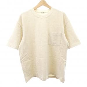 オーラリー AURALEE Tシャツ