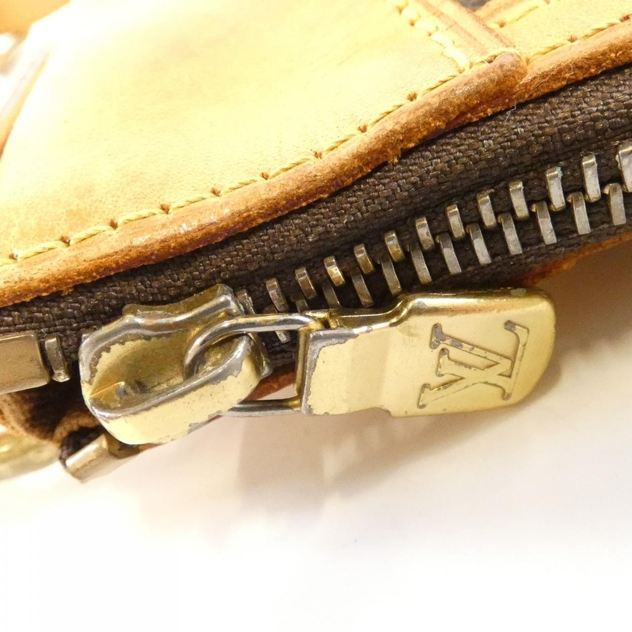 LOUIS VUITTON Monogram Odeon PM M56390 单肩包