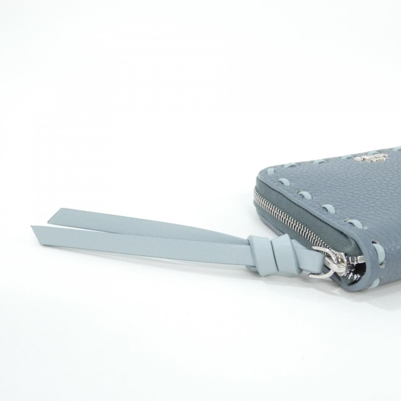 【新品】フェンディ SELLERIA ピーカブー 8M0313 AURN 財布