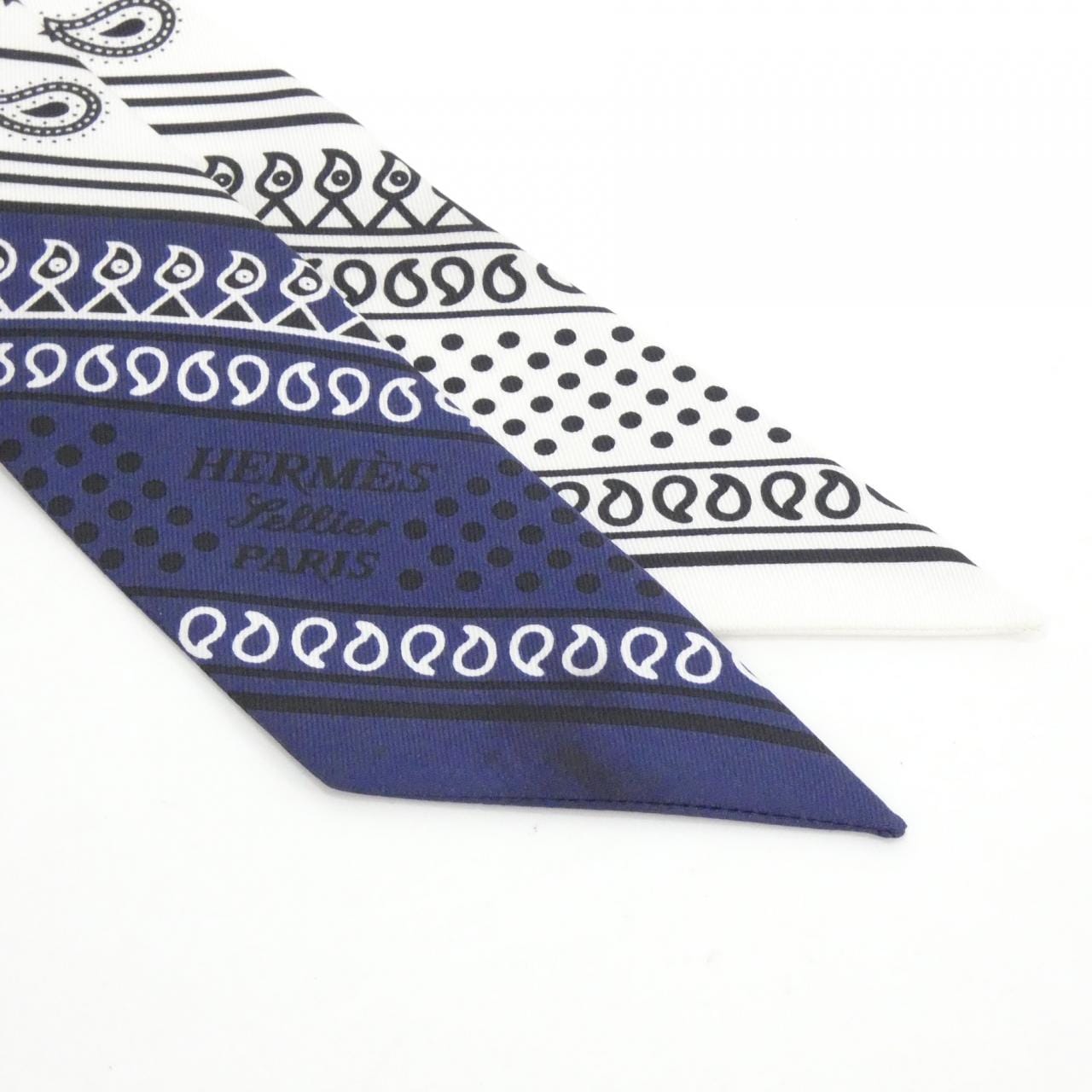 エルメス EPERON D'OR ツイリー 062978S スカーフ