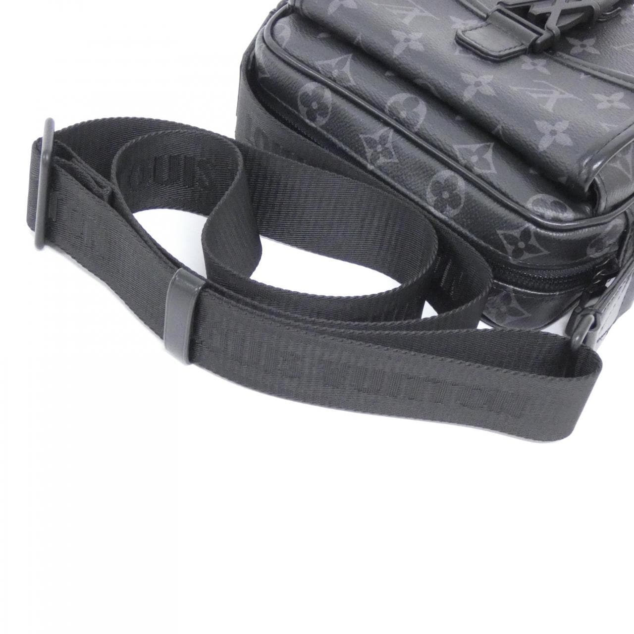 ルイヴィトン モノグラム エクリプス ゲットアウェイ メッセンジャー M12518 ショルダーバッグ