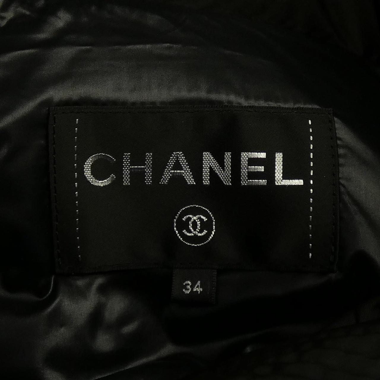 シャネル CHANEL P59435V45266 18B ダウンジャケット