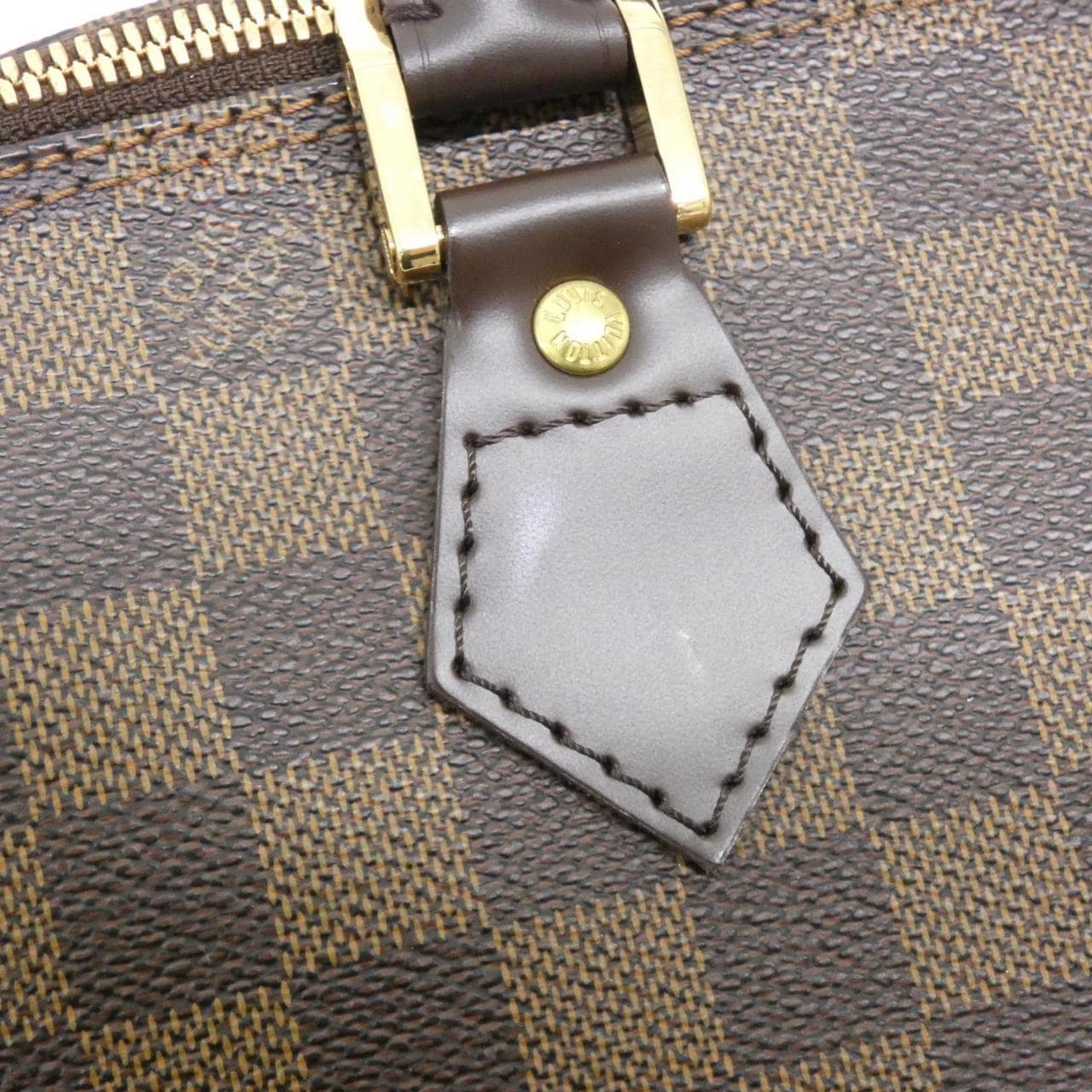 LOUIS VUITTON Damier Alma PM N51131 包