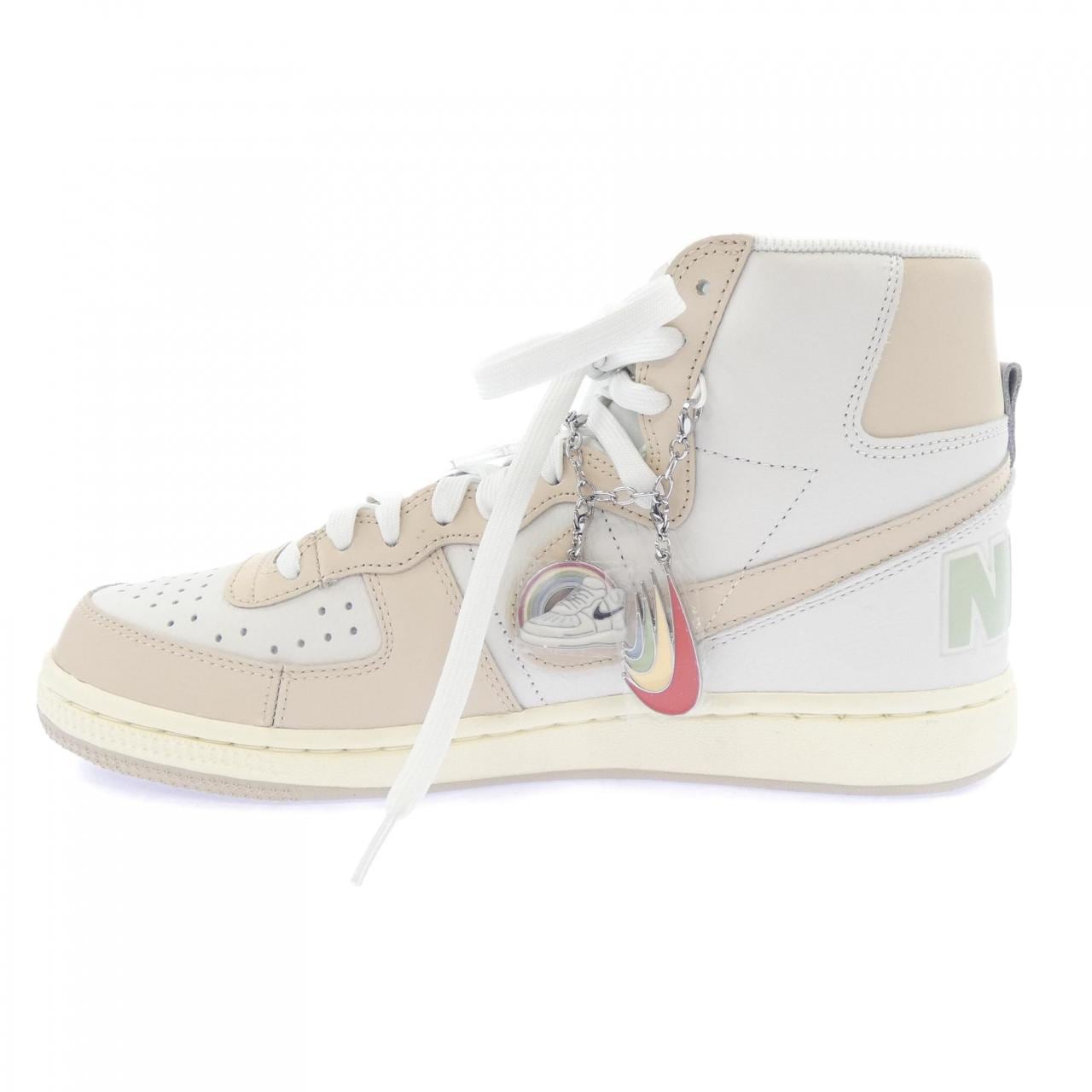 ナイキ NIKE FD8638-100 スニーカー