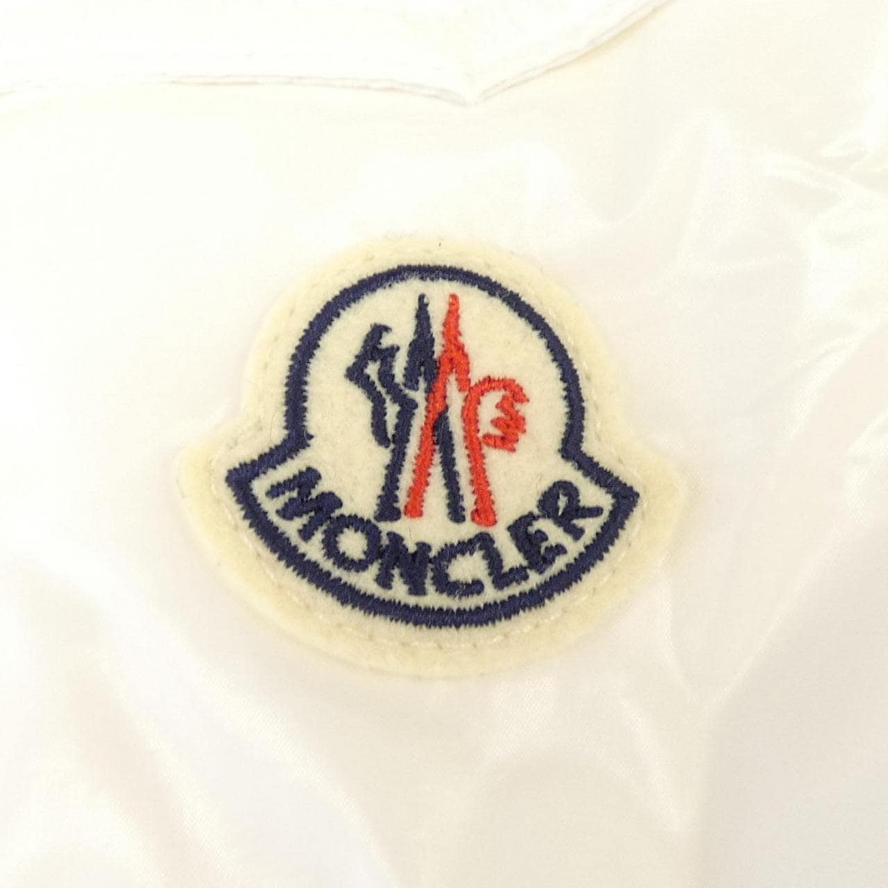 モンクレール MONCLER 10918G00009 ダウンジャケット