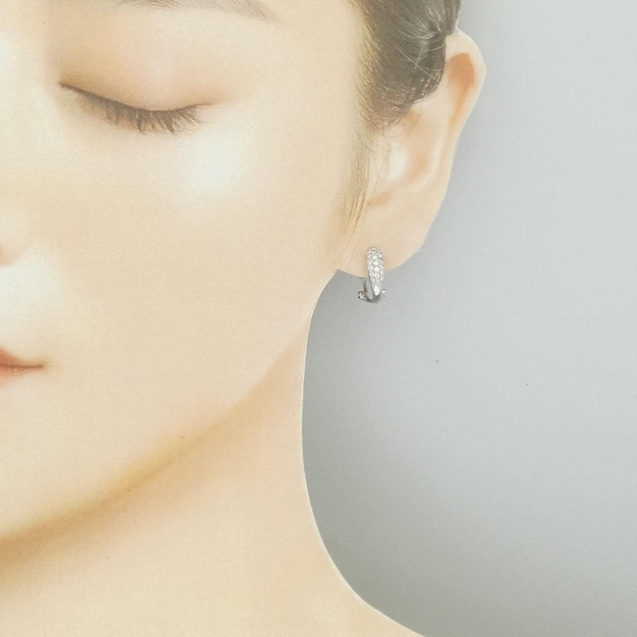K18WG ダイヤモンド ピアス 0.50CT