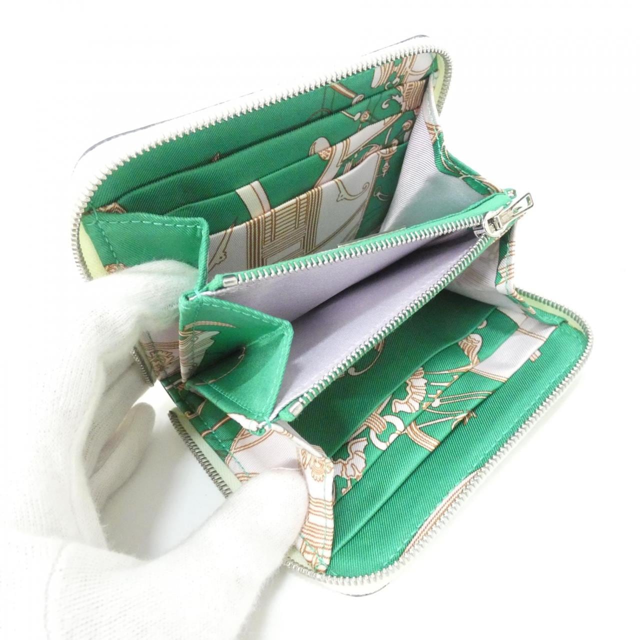 エルメス EX-LIBRIS シルク イン コンパクト 070669CK 財布