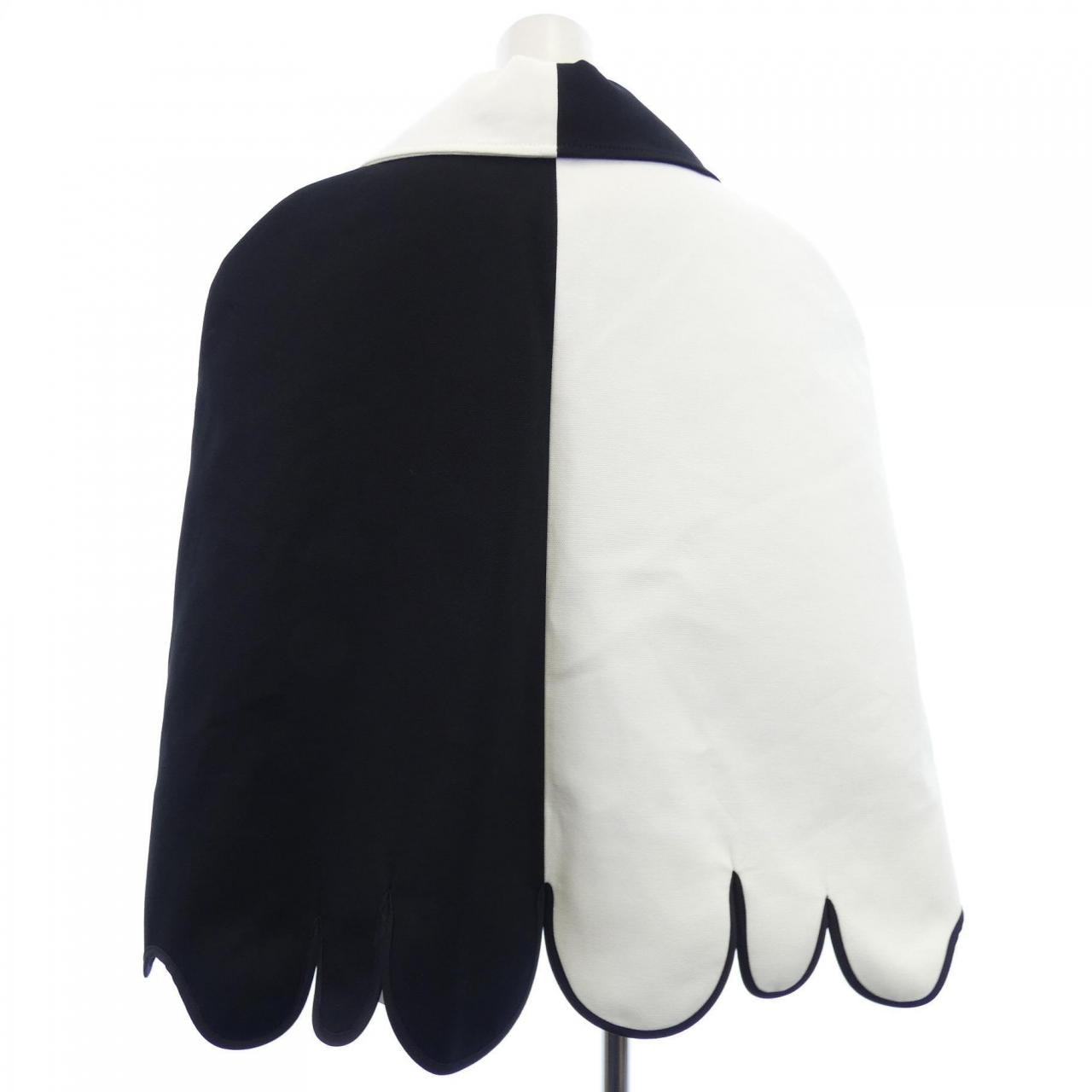 グッチ GUCCI 728315 XDCB7 ケープ