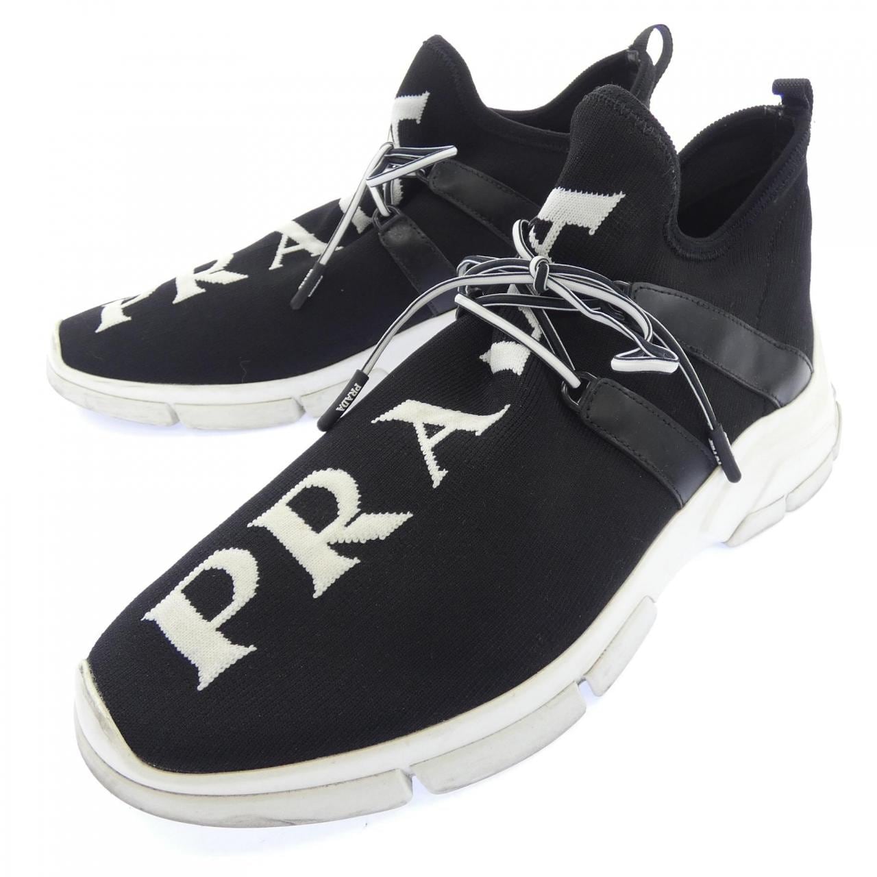 プラダ PRADA スニーカー