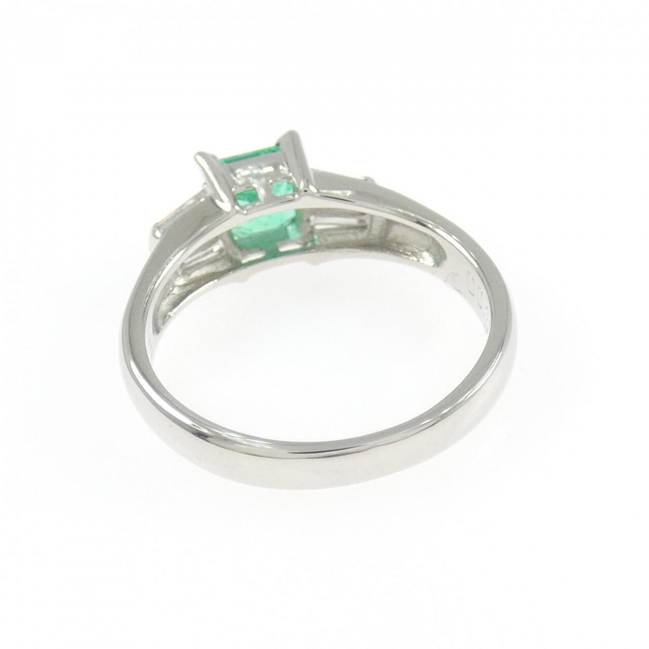 PT900 エメラルド リング 0.46CT