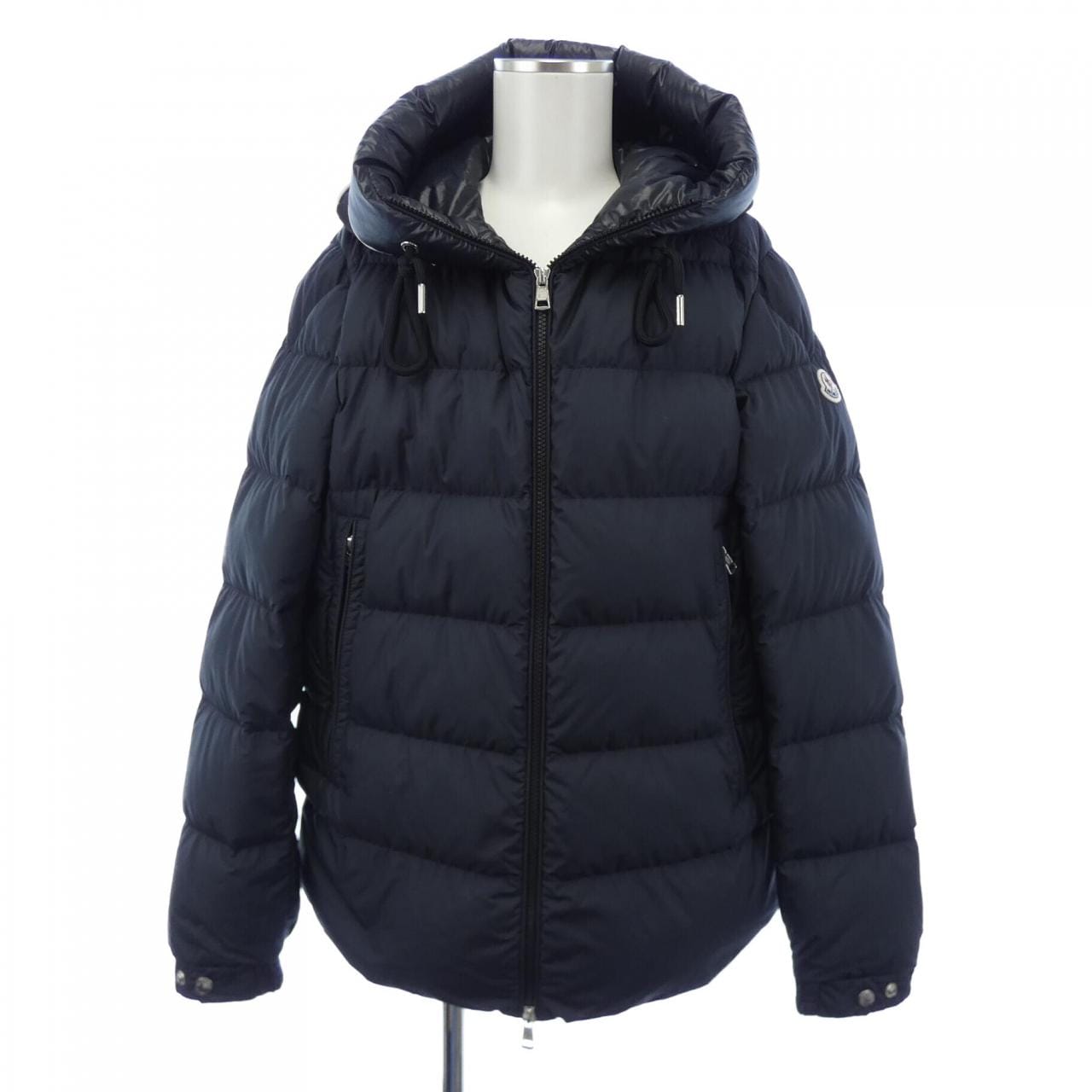 モンクレール MONCLER ダウンジャケット