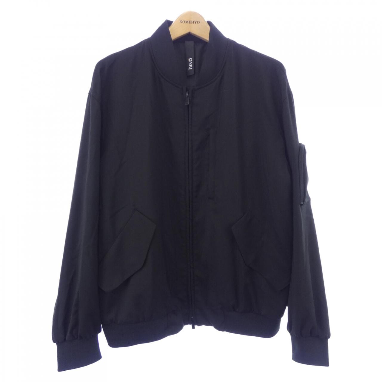 イーヴォ HEVO ブルゾン