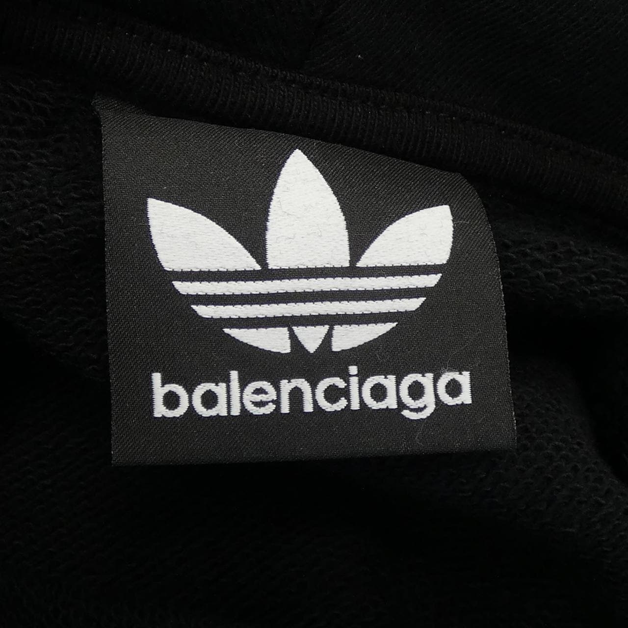 バレンシアガ BALENCIAGA ADIDAS 729322 TNVN2 パーカー