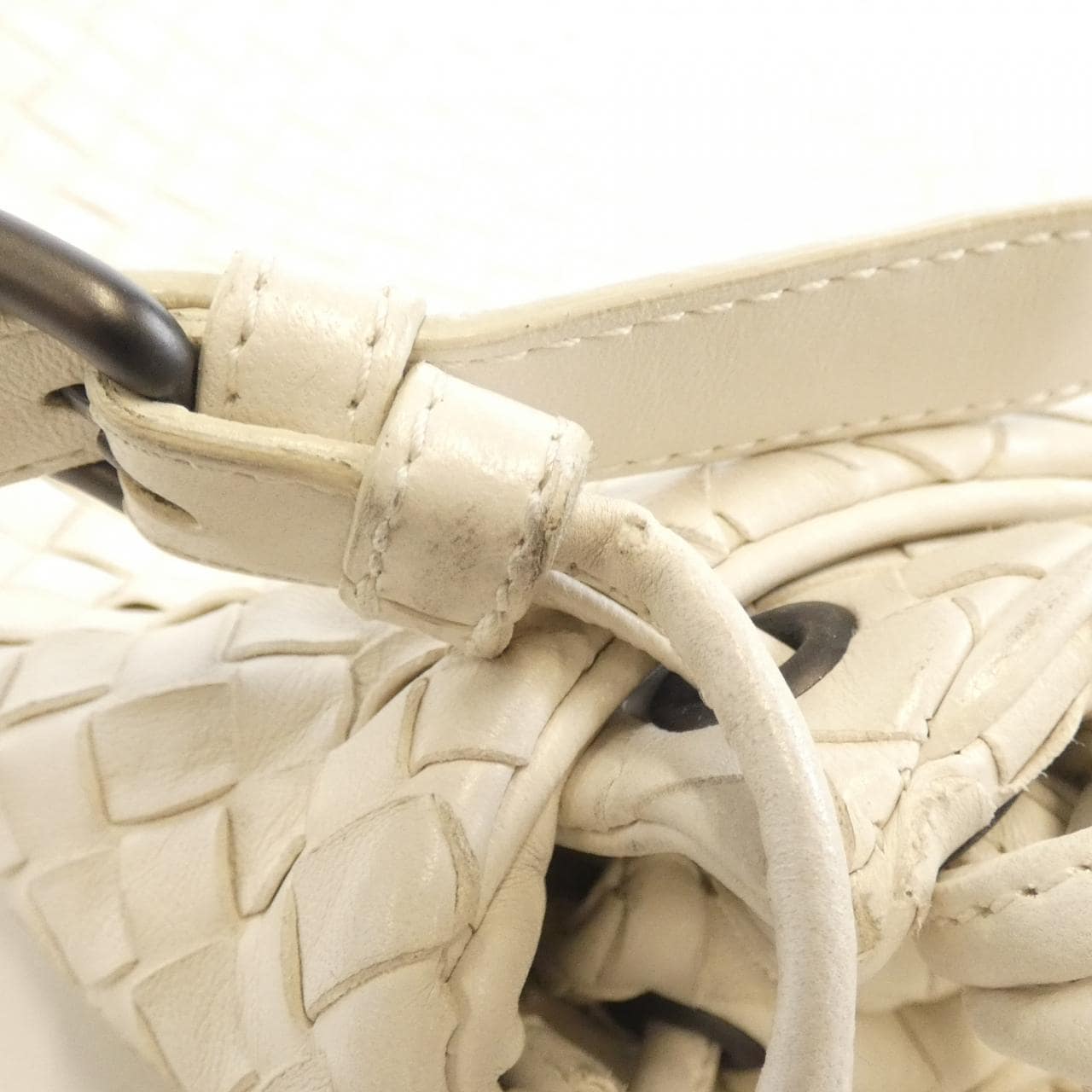 ボッテガヴェネタ バッグ