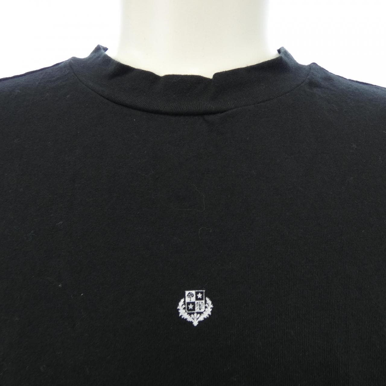 洛Loro Piana T 卹