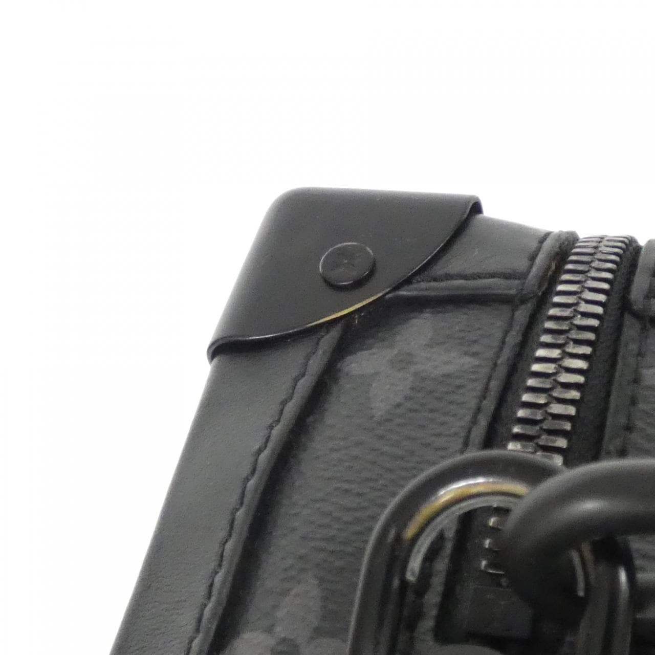 ルイヴィトン モノグラム エクリプス ソフトトランク M44730 ショルダーバッグ