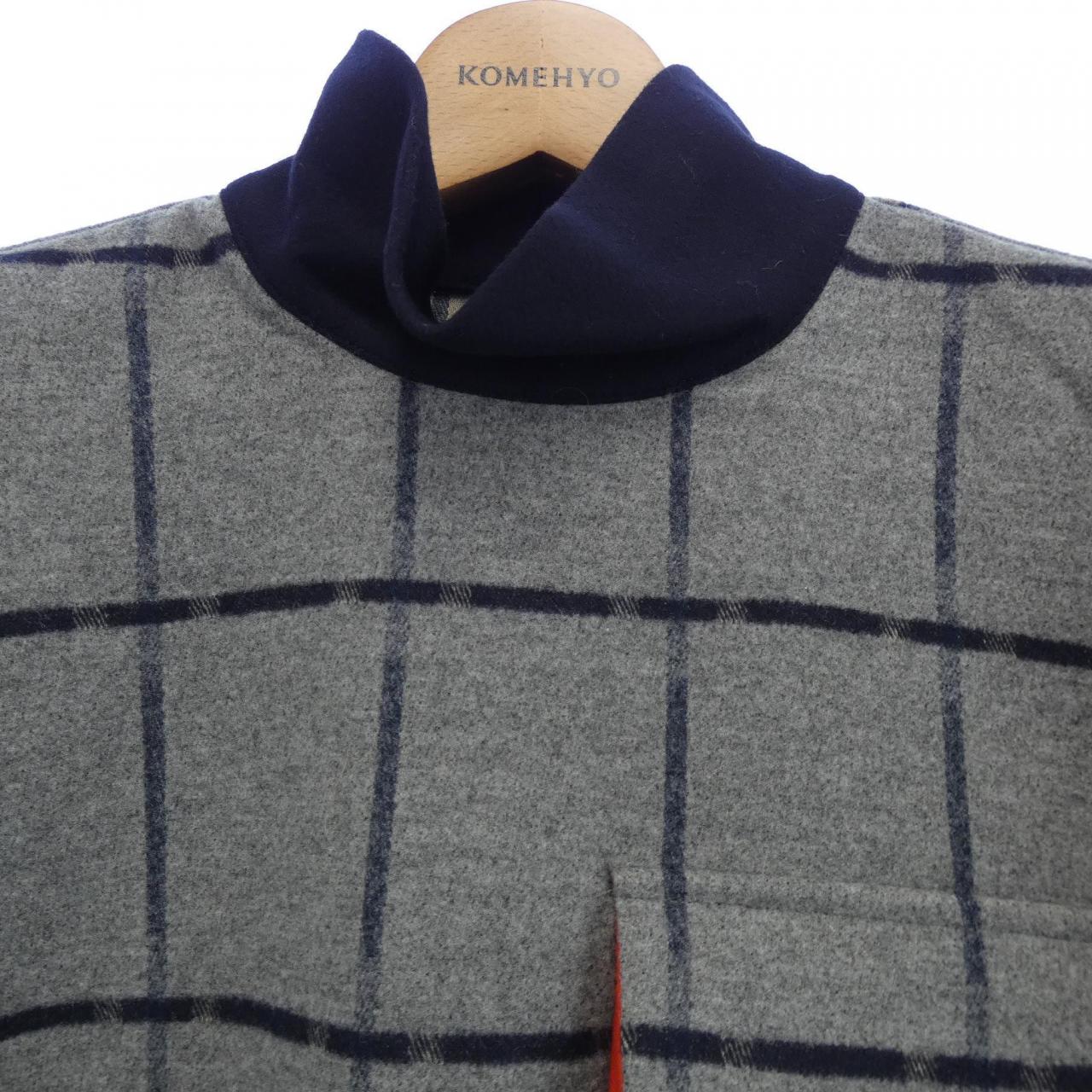 エムエスジーエム MSGM トップス