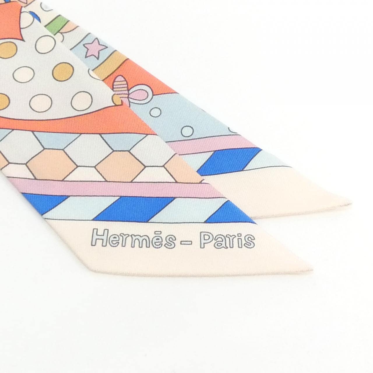 エルメス LES MURMURES DE LA FORET ツイリー 063005S スカーフ