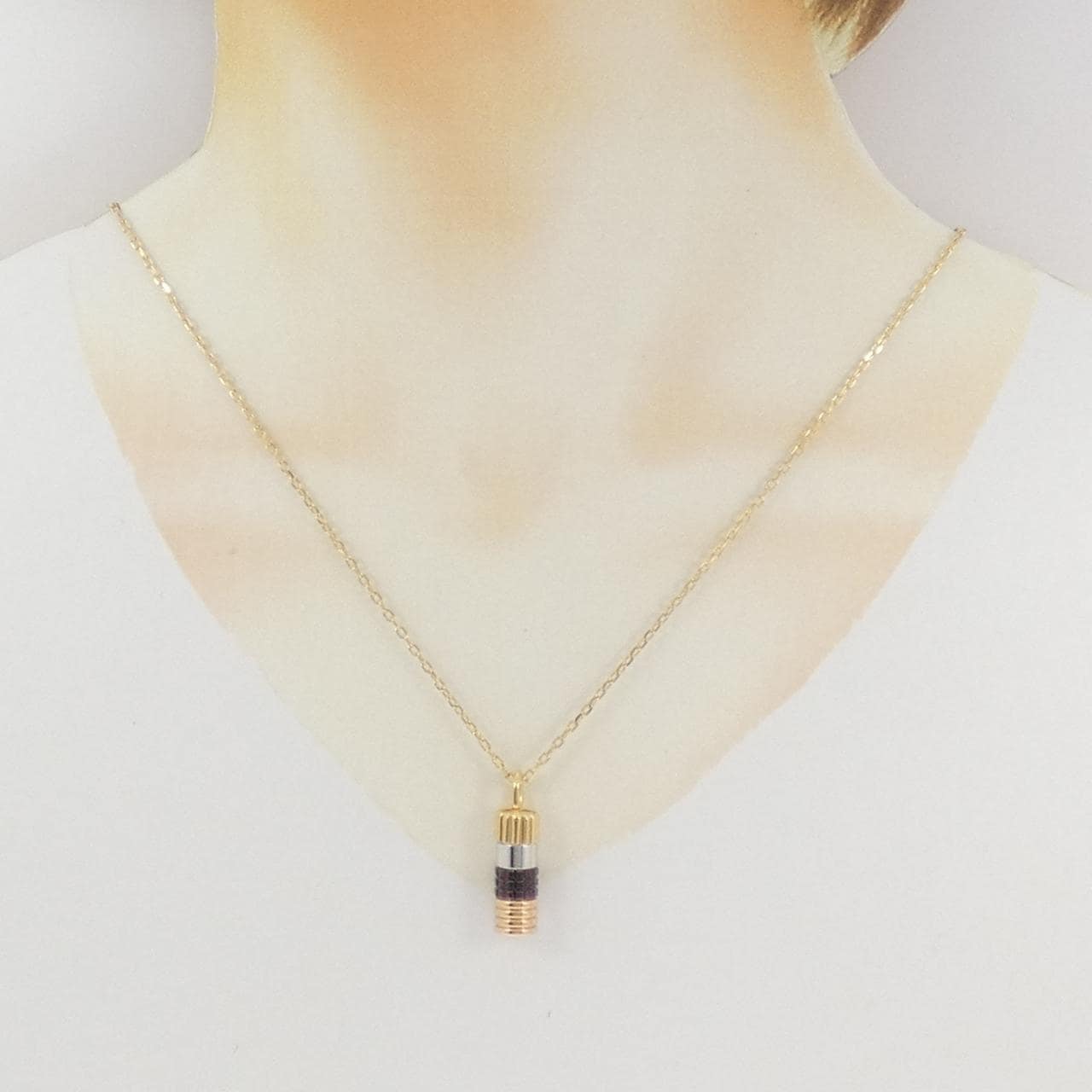 ブシュロン キャトル ネックレス