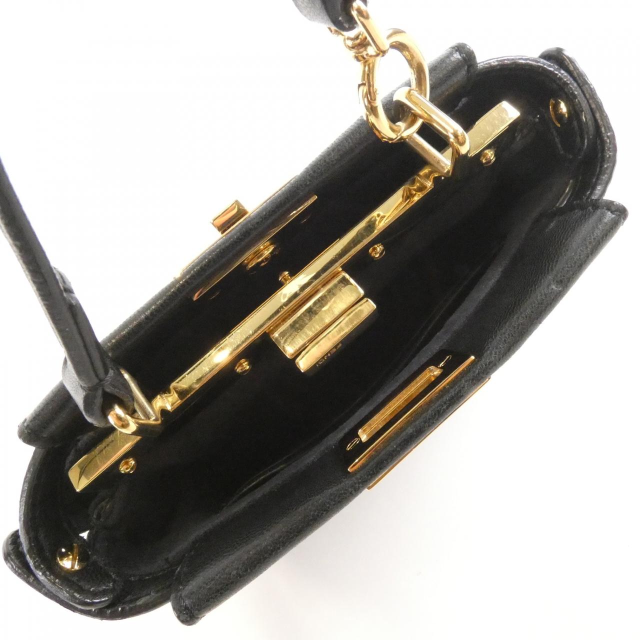 フェンディ マイクロ ピーカブー 8M0355 K47 バッグ