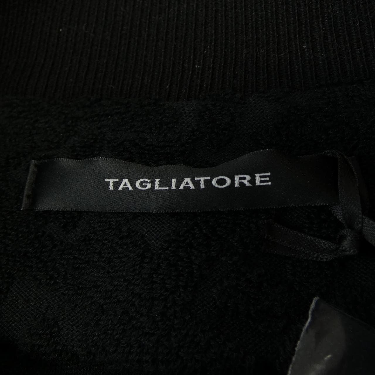 タリアトーレ TAGLIATORE ブルゾン