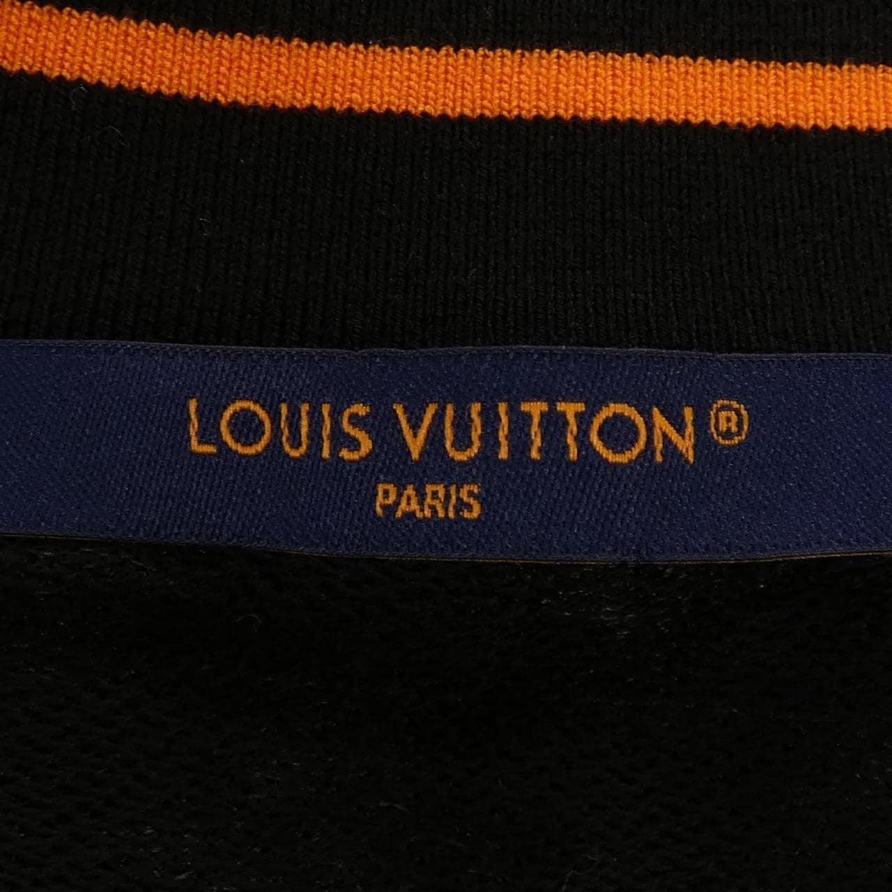 ルイヴィトン LOUIS VUITTON モノグラムスポーティVネックTシャツ HOY67WVV4 トップス