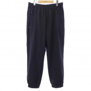 モンクレールガムブルー MONCLER GAMMEBLEU G20972A000045399D パンツ