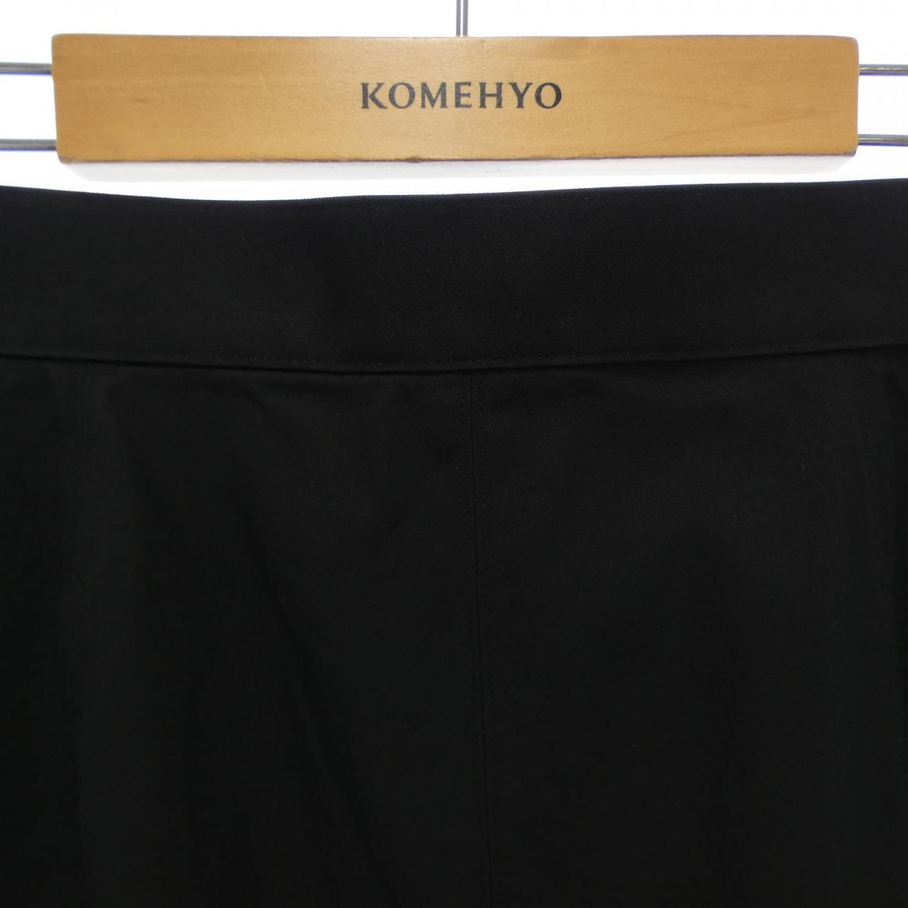 アストラット ASTRAET スカート