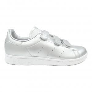 アディダス ADIDAS スニーカー