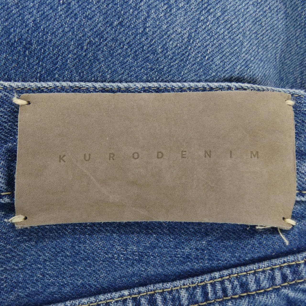 クロ KURO ジーンズ