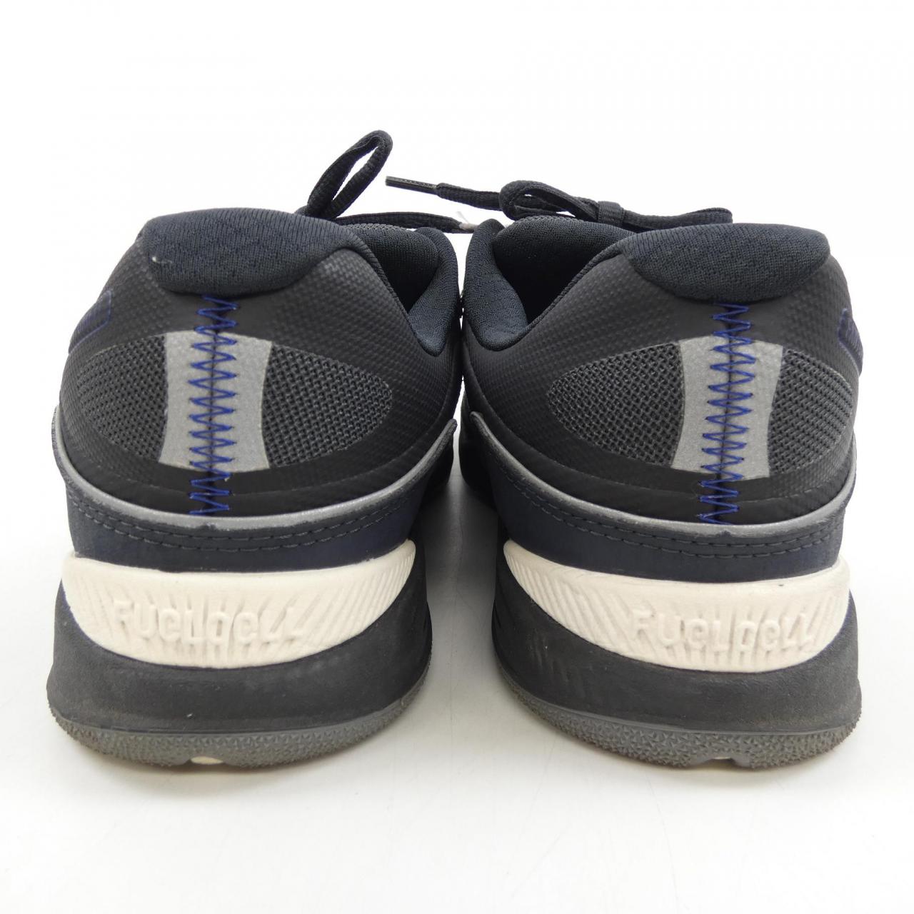 ニューバランス NEW BALANCE スニーカー