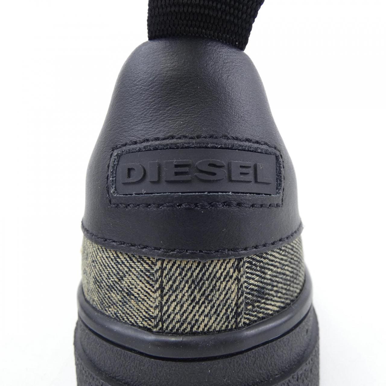 ディーゼル DIESEL スニーカー