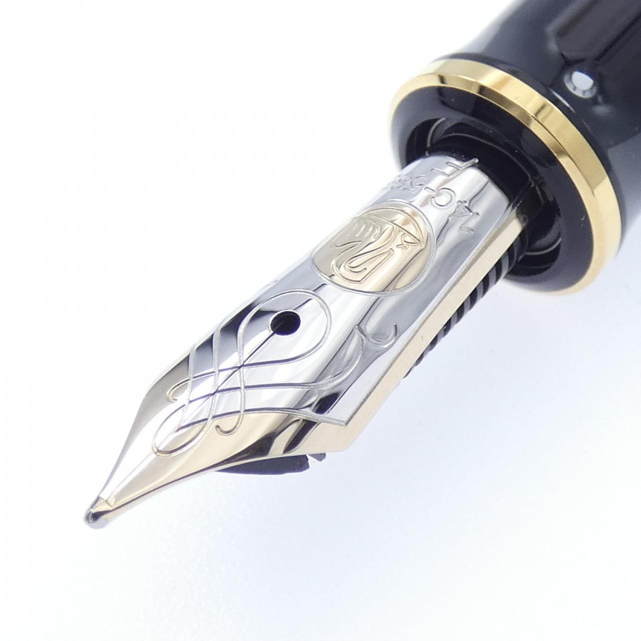 ペリカン スーベレーンM600グリーンストライプ 万年筆