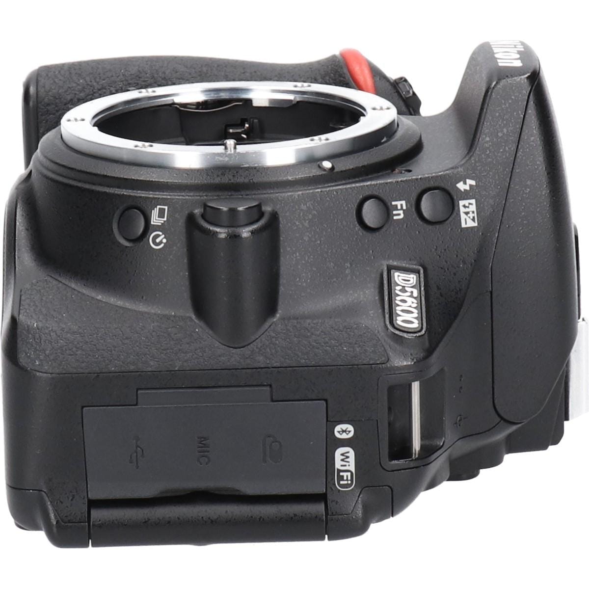Ｄ５６００