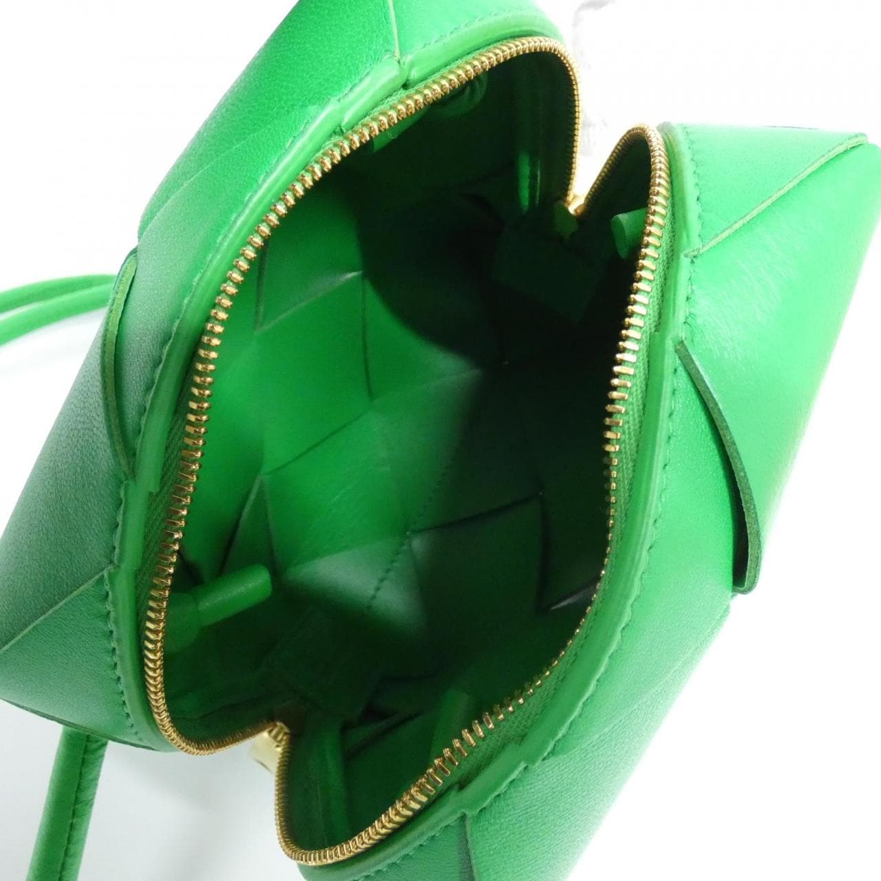 ボッテガヴェネタ 701915 VCQC2 ショルダーバッグ