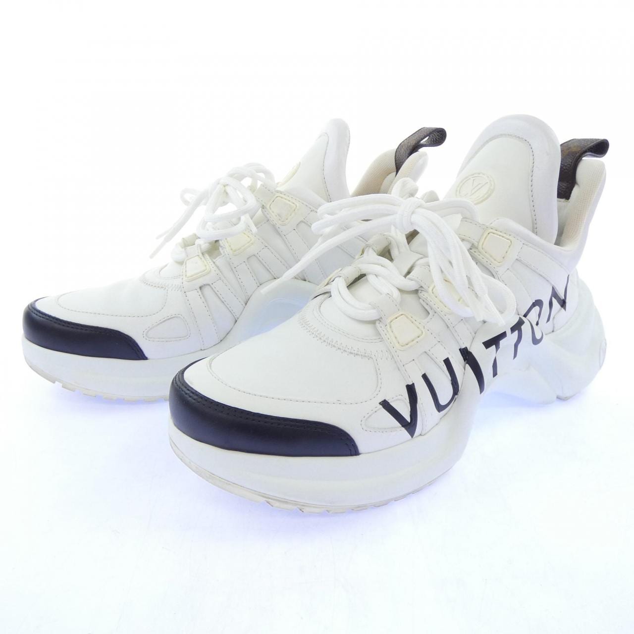 ルイヴィトン LOUIS VUITTON LVアークライトライン 1A8F スニーカー