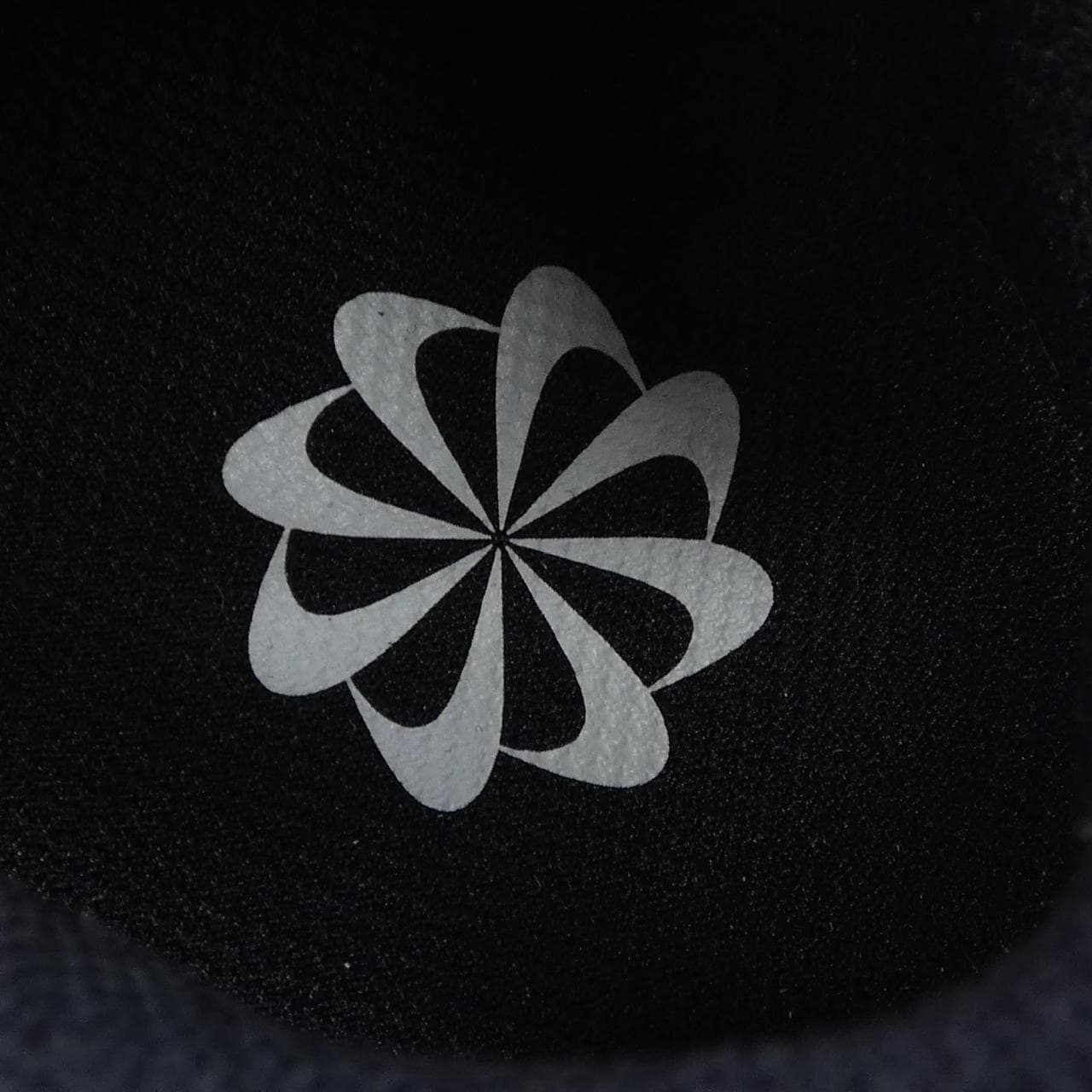 ナイキ NIKE スニーカー