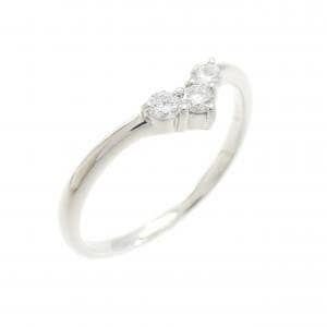 PT スリーストーン ダイヤモンド リング 0.15CT