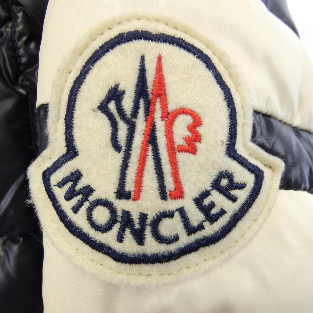 モンクレール MONCLER 40316/60 LEON ダウンジャケット