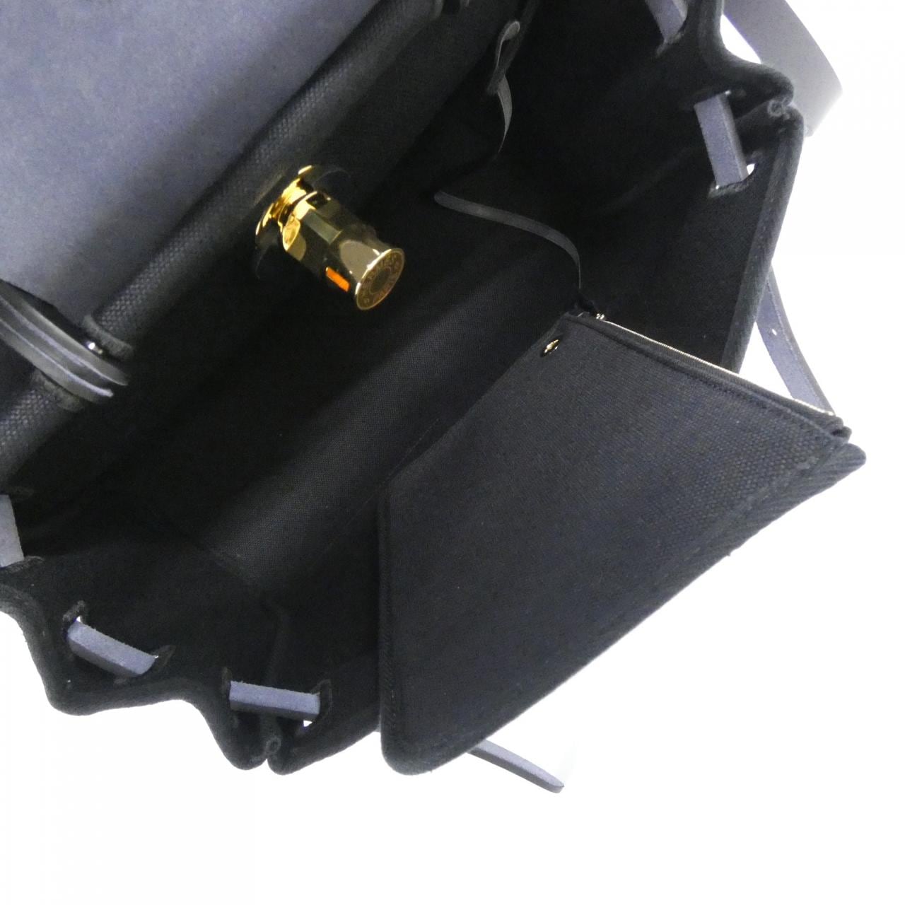 【未使用品】エルメス エールバッグジップポケット PM 087943CC バッグ
