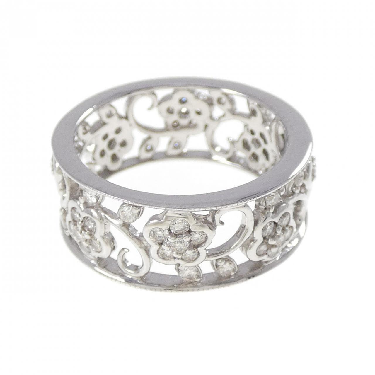 K18WG フラワー ダイヤモンド リング 0.77CT