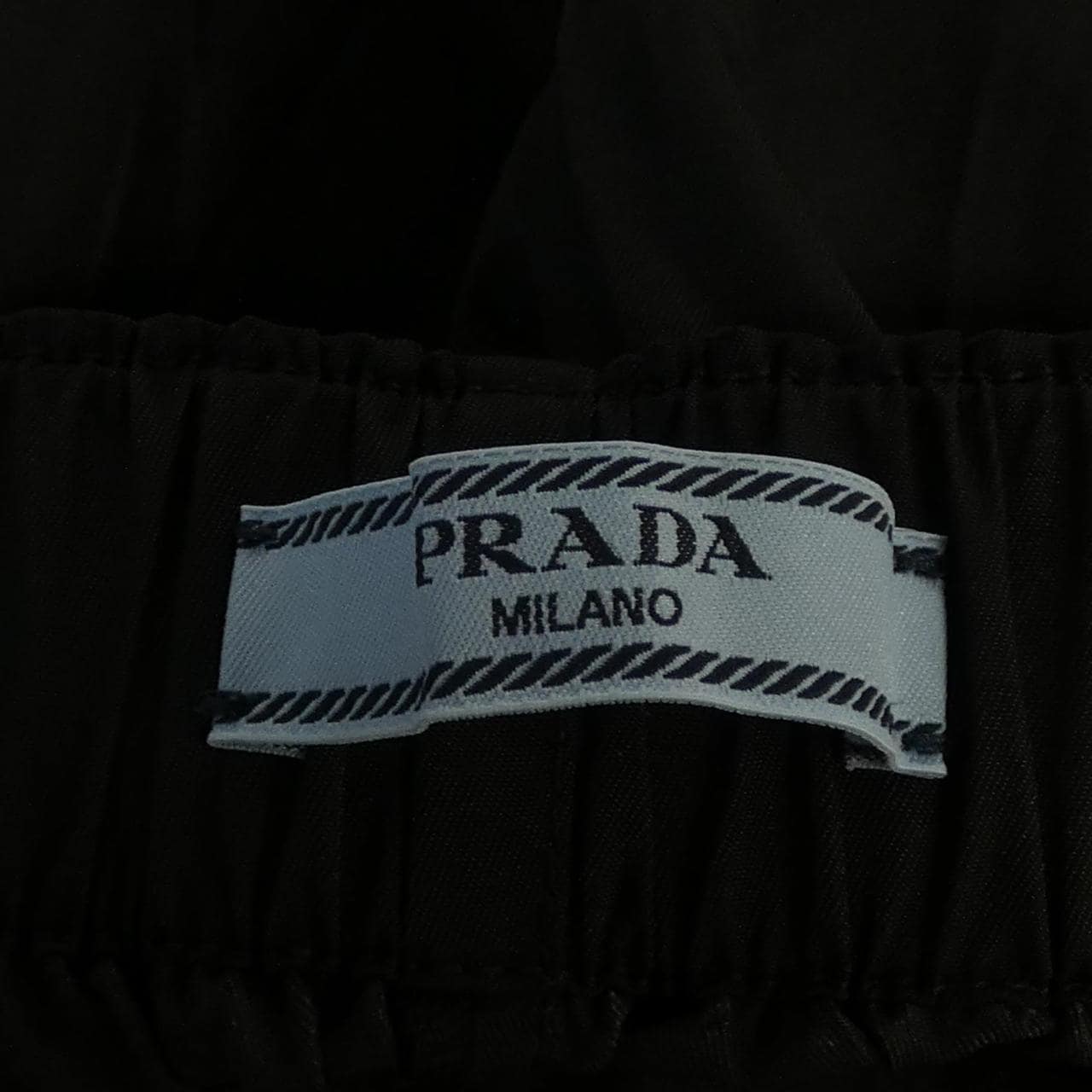 プラダ PRADA トライアングルロゴ 22C757 S231 1WQ8 ショートパンツ