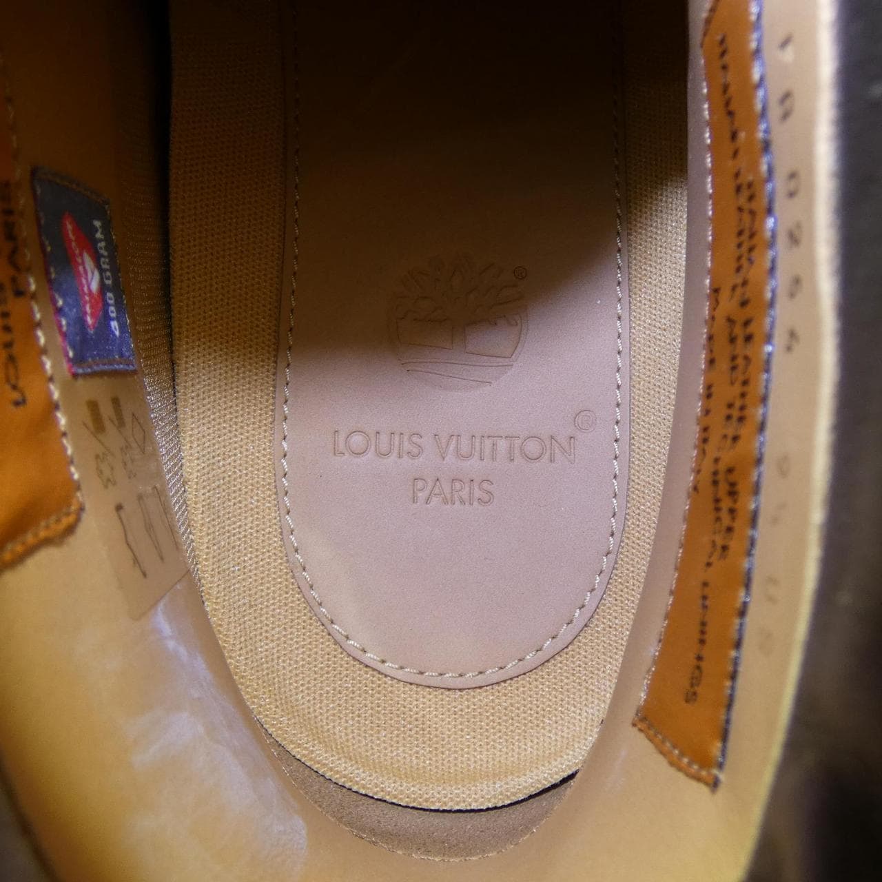 ルイヴィトン LOUIS VUITTON LV×TIMBERLAND 6-IN アンクルブーツ ブーツ