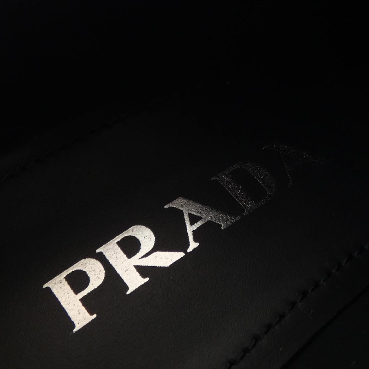 プラダ PRADA チョコレート ローファー トライアングルロゴ 1D246M シューズ