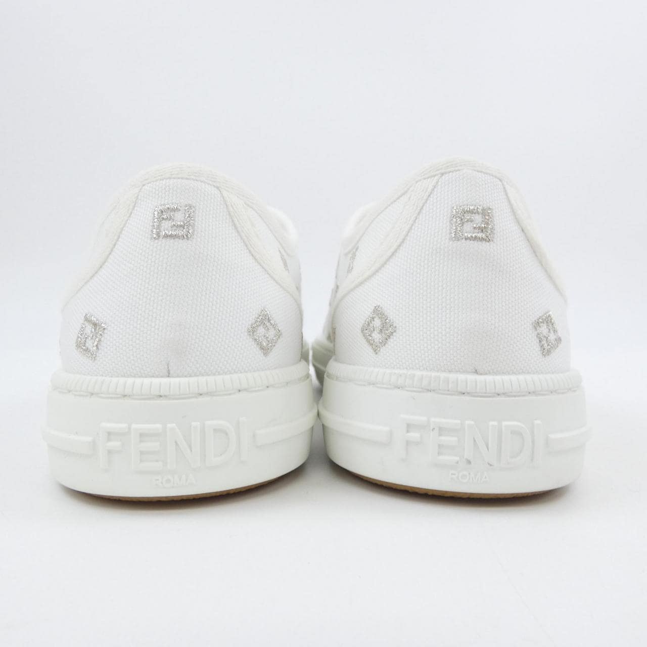 フェンディ FENDI 8E8325 スニーカー