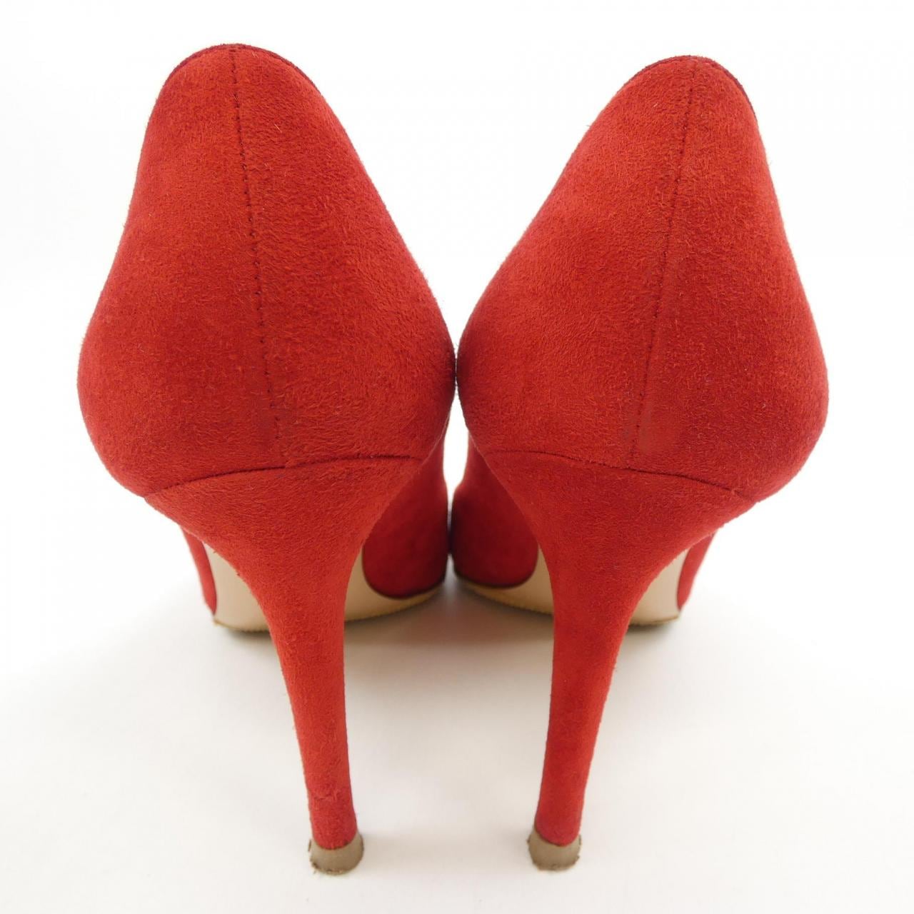 ジャンヴィトロッシ GIANVITO ROSSI パンプス