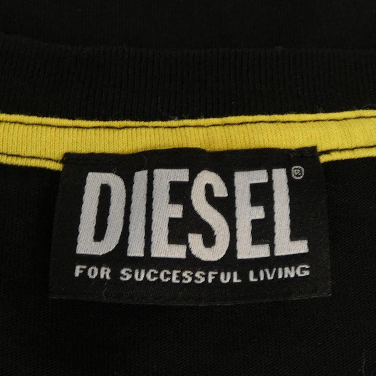 ディーゼル DIESEL Tシャツ