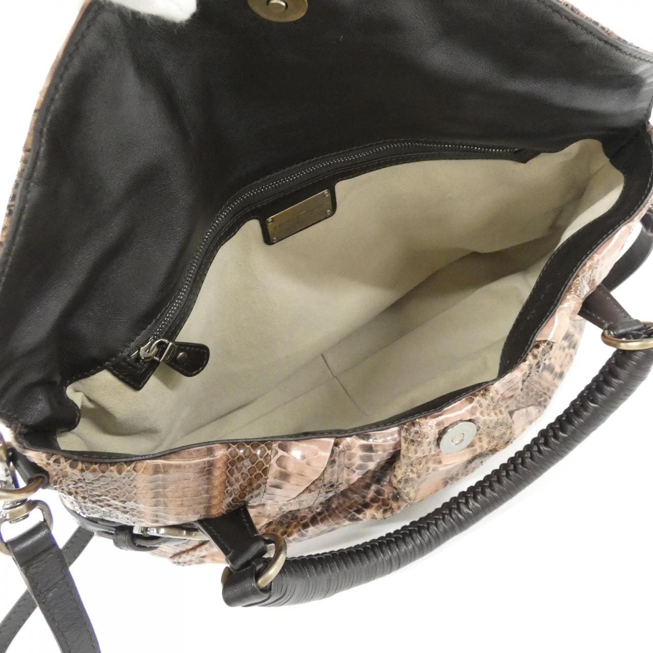 サルヴァトーレフェラガモ 21 C209 バッグ