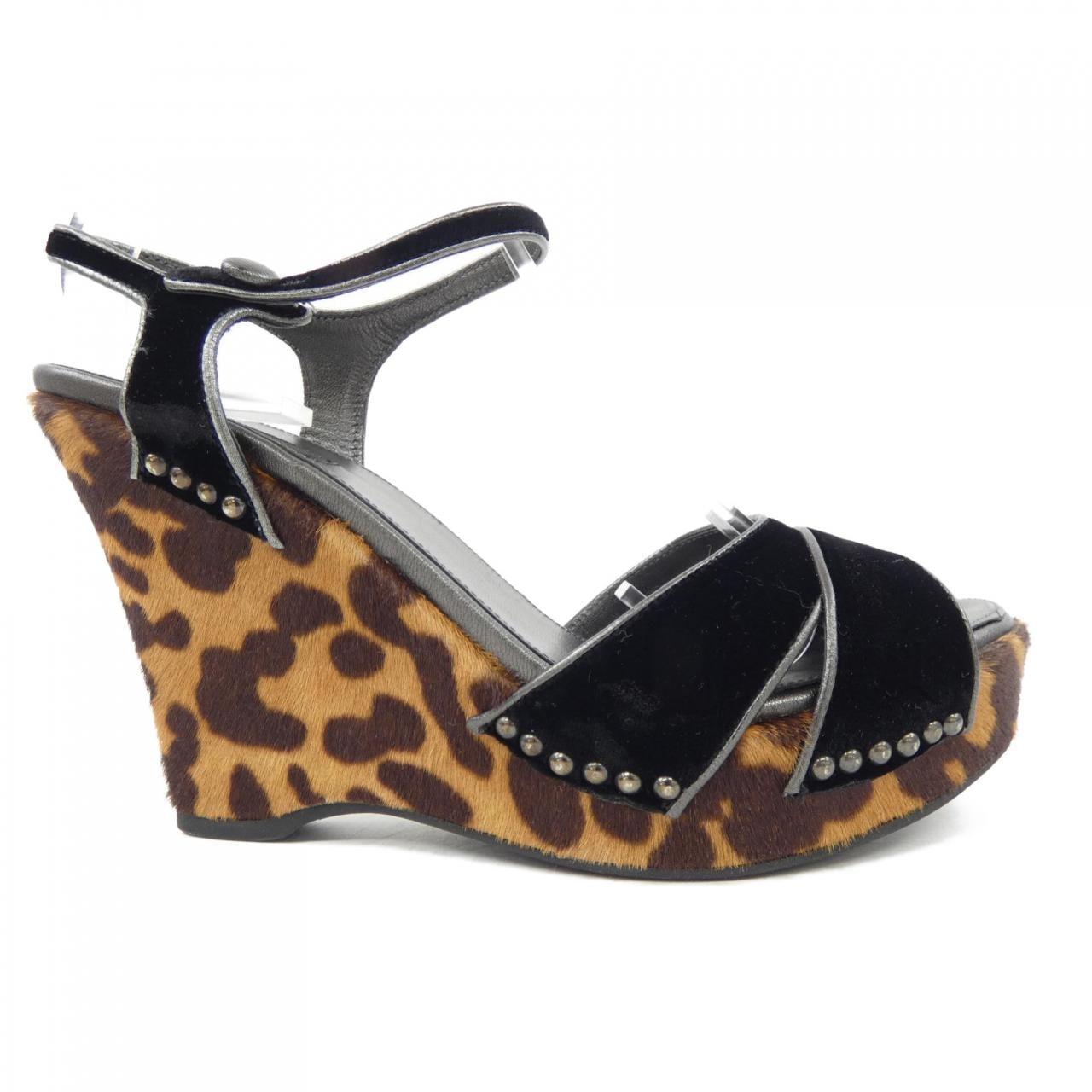 プラダ PRADA パンプス