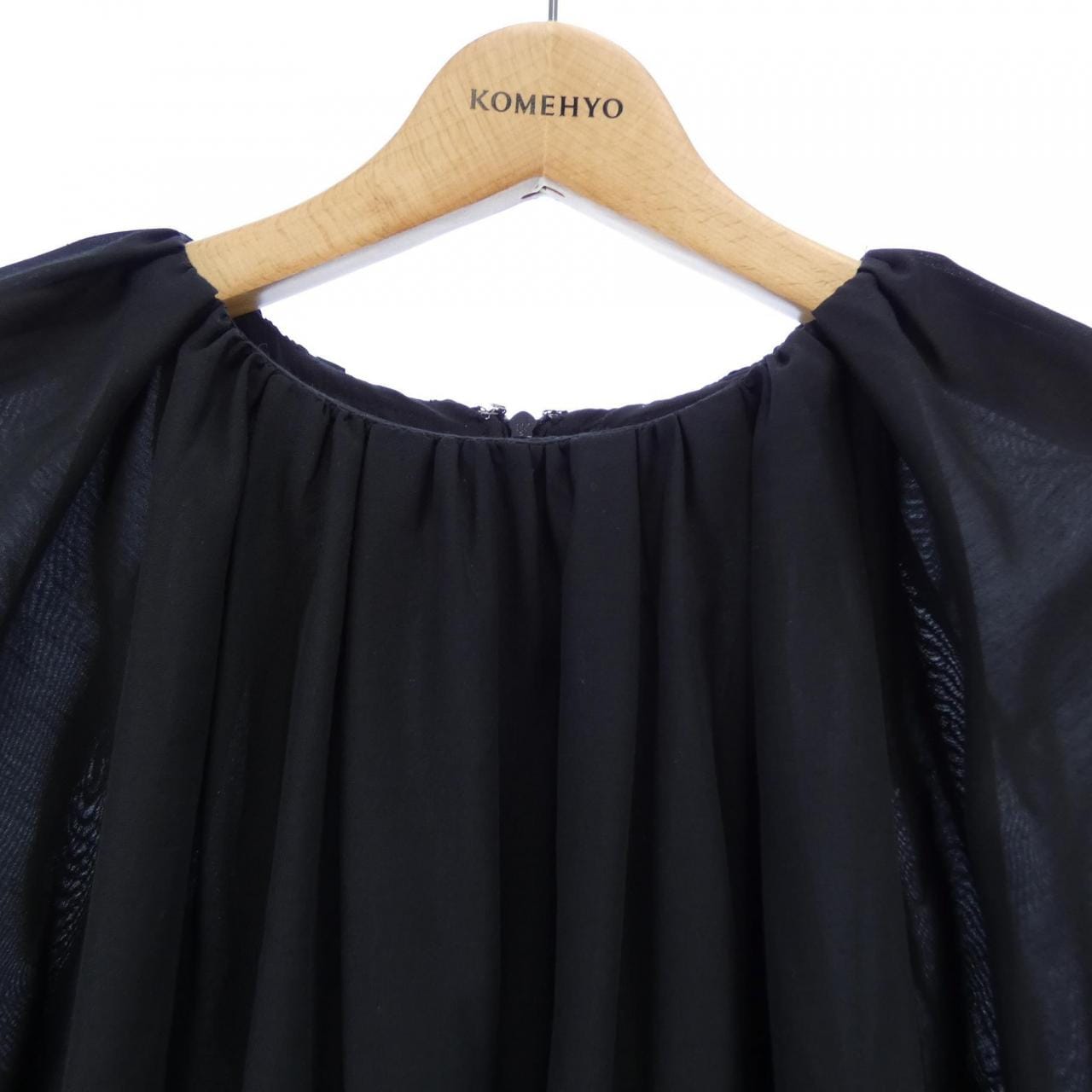 セルフォード CELFORD トップス